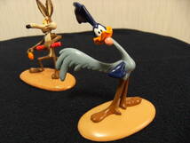 ルーニーテューンズ　ロードランナー＆ワイリー・コヨーテ・フィギュアＢ ルーニーチューンズ　LOONEY TUNES ROAD RUNNER 　WILE E. COYOTE_画像3