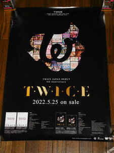 TWICE JAPAN DEBUT 5th Anniversary『T・W・I・C・E』 非売品レアポスター！ モモ サナ ミナ ジョンヨン ナヨン