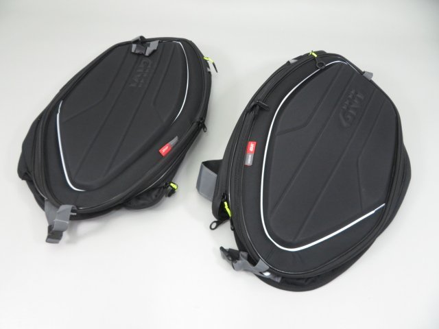 ヤフオク! -「(givi ジビ)」(サドルバッグ、サイドバッグ