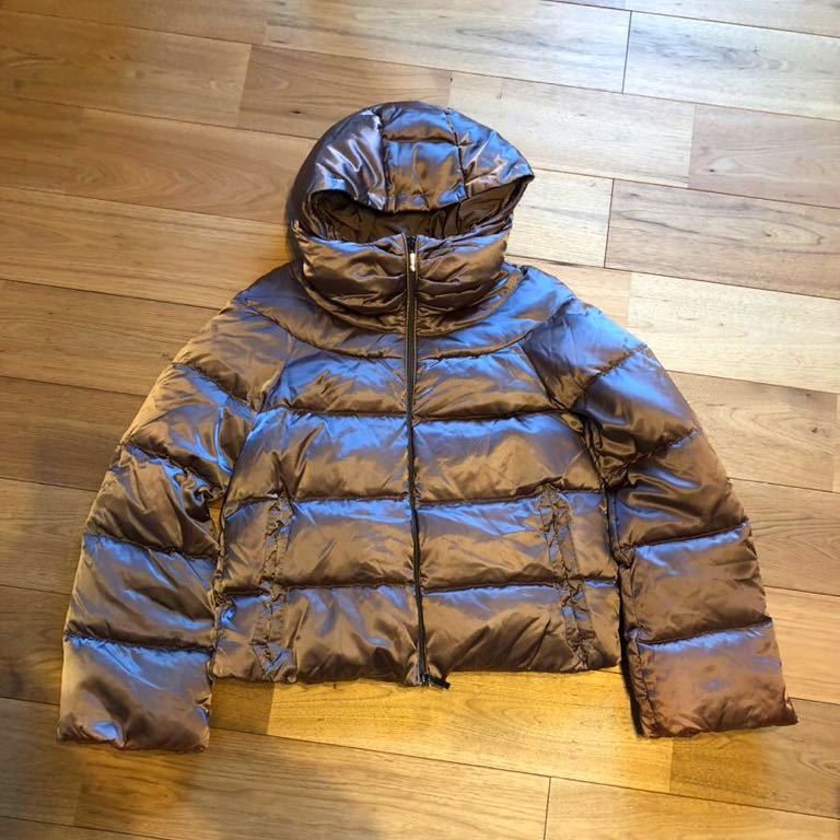 モンクレール MONCLER ショート丈フード付ダウン ピンクゴールド 0-