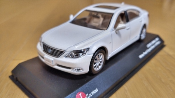 即決　京商　TOYOTA　LEXUS　LS600hL　トヨタ　レクサス　2008　ホワイトパールクリスタルシャイン　白　1/43　絶版　レア