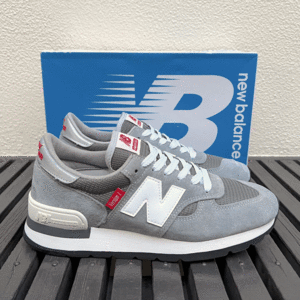 40周年記念 USA製 New Balance M990VS1 US7.5 GRAY 新品 限定 NB M990v1 GR Version1 アメリカ米国製 グレー スニーカー Made In The USA