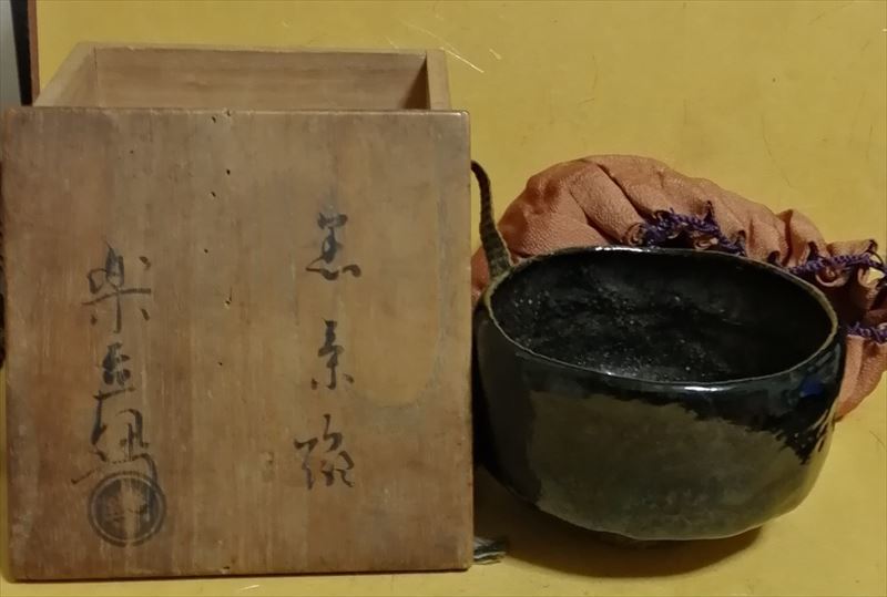 楽茶碗の値段と価格推移は?|282件の売買情報を集計した楽茶碗の価格