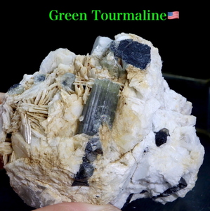 【送料無料】グリーン トルマリン 母岩 電気石 269g T396 鉱物　天然石　原石　パワーストーン
