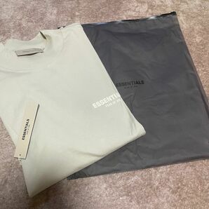 正規品　ESSENTIALS FEAR OF GOD 長袖