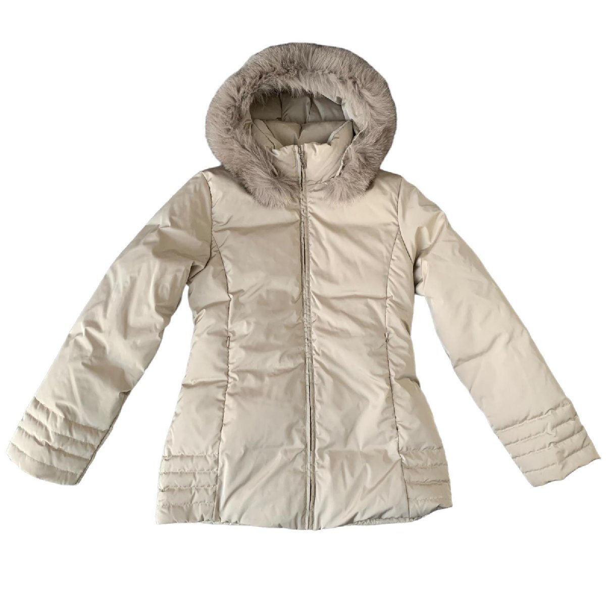 タイムセール⭐︎MONCLER モンクレール 茶タグ 綺麗な形のダウン
