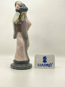 *＊ LLADRO リャドロ ＊* TIMID JAPANESE Figurine No. 4990 ティミッドジャパニーズ フィギュリン *L72