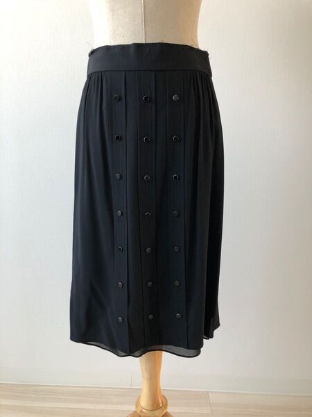美品 theory シフォン素材 ひざ丈スカート 黒 セオリー 着用2,3回