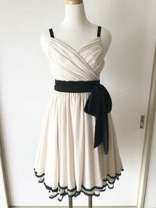 [MAITRESSE]* beige × black * soft dress *[9 number ]*