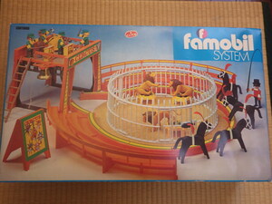 * Play Mobil (famo Bill ) circus *