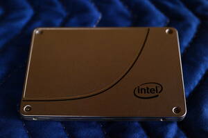 Intel Intel DC S3700 SATA SSD 800GB 25nm HET-MLC DWPD 10 TBW 14.4PB