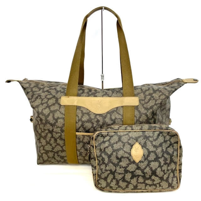 ヤフオク! -「ysl クラッチバッグ」の落札相場・落札価格