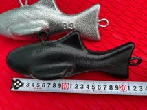 レイクトローリング用/BEEフィッシュウエイト・魚型・4kg/1個の価格/カラーはブラックまたはシルバー_画像5