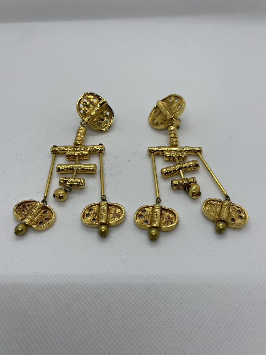 ヤフオク! -「クリスチャンラクロワ イヤリング」の落札相場・落札価格