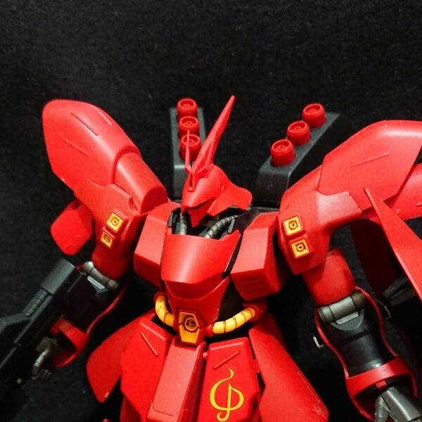 HGUC サザビー 完成品 ガンプラ hg