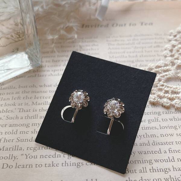 美品 一粒ダイヤイヤリング 定番 ネジバネ式 フェイク シルバー Vintage jewelry accessories 0620