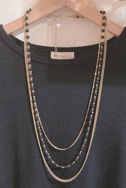 ゴールド3連ネックレス ブラック 重ね付け風 Vintage jewelry accessories 0567