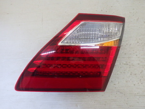 [Y0155] UVF45 UVF46 Lexus LS600h middle period right finisher inside side tail lamp KOITO 50-119 81581-50260 used prompt decision 