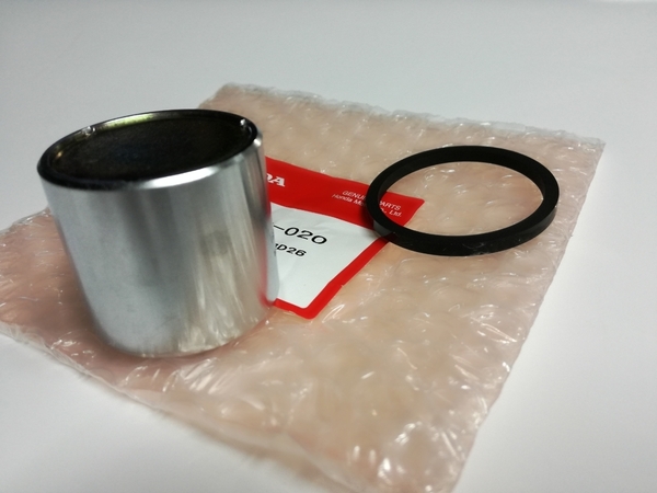 PayPayHONDA 純正 新品 CB400F 400FOUR キャリパー ピストン オイル シール セット