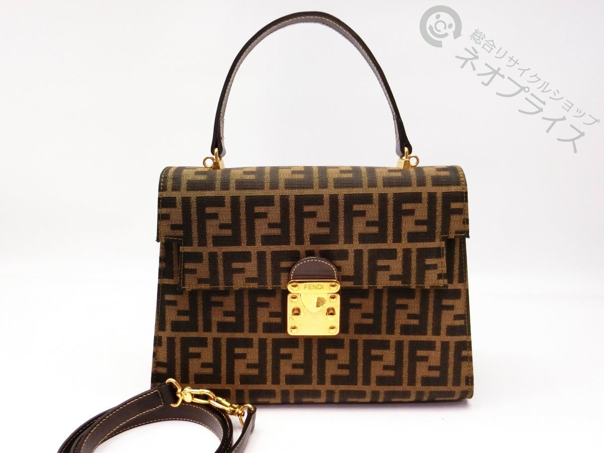 リバーシブルタイプ S1259 フェンディ FENDI ズッカ ハンド
