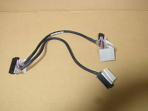 **DELL original built-in SCSI cable 68pin 1:2 device 86cm (ET229)