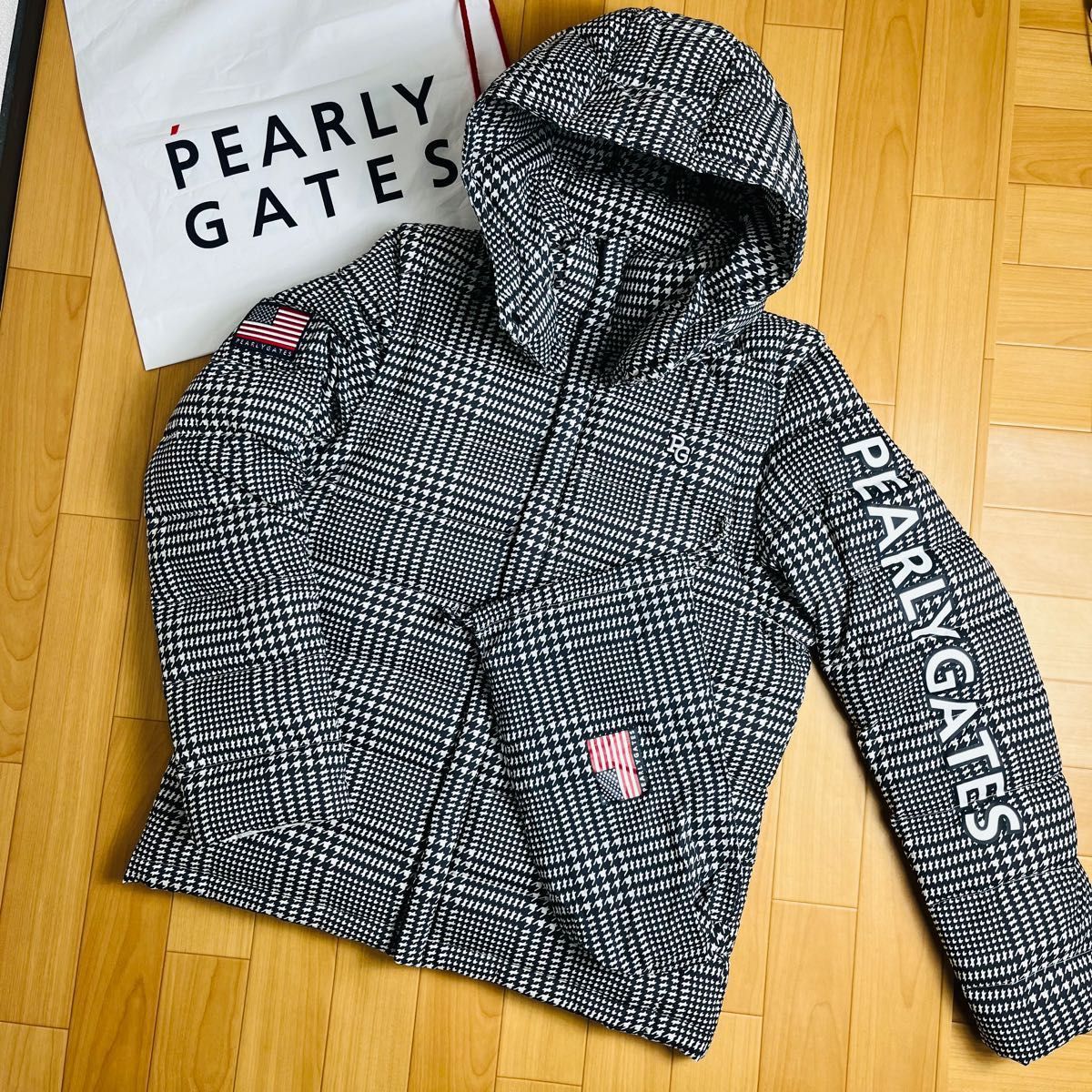 日本に パーリーゲイツ 新品 パーリーゲイツ パーカー サイズ5 新品