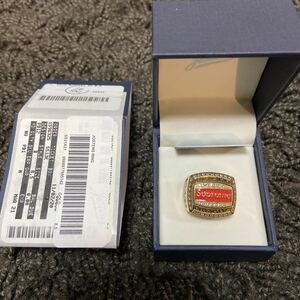 Supreme / Jostens World Famous Champion Ring "Gold"