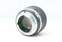 美品☆Nikon ニコン Nikkor Ai-s Ais 50mm f1.2 単焦点 マニュアルフォーカス レンズ Fマウント 一眼レフカメラ用_画像2