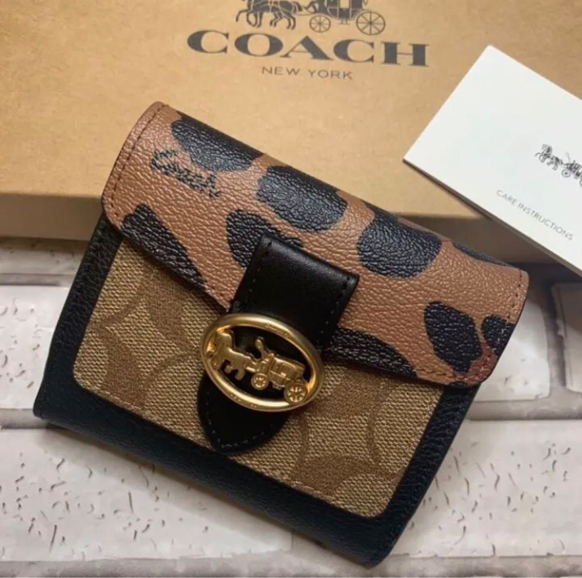 新品同様! LOUIS VUITTON 財布 ヴェルニ ポルトフォイユ サラ ルイ