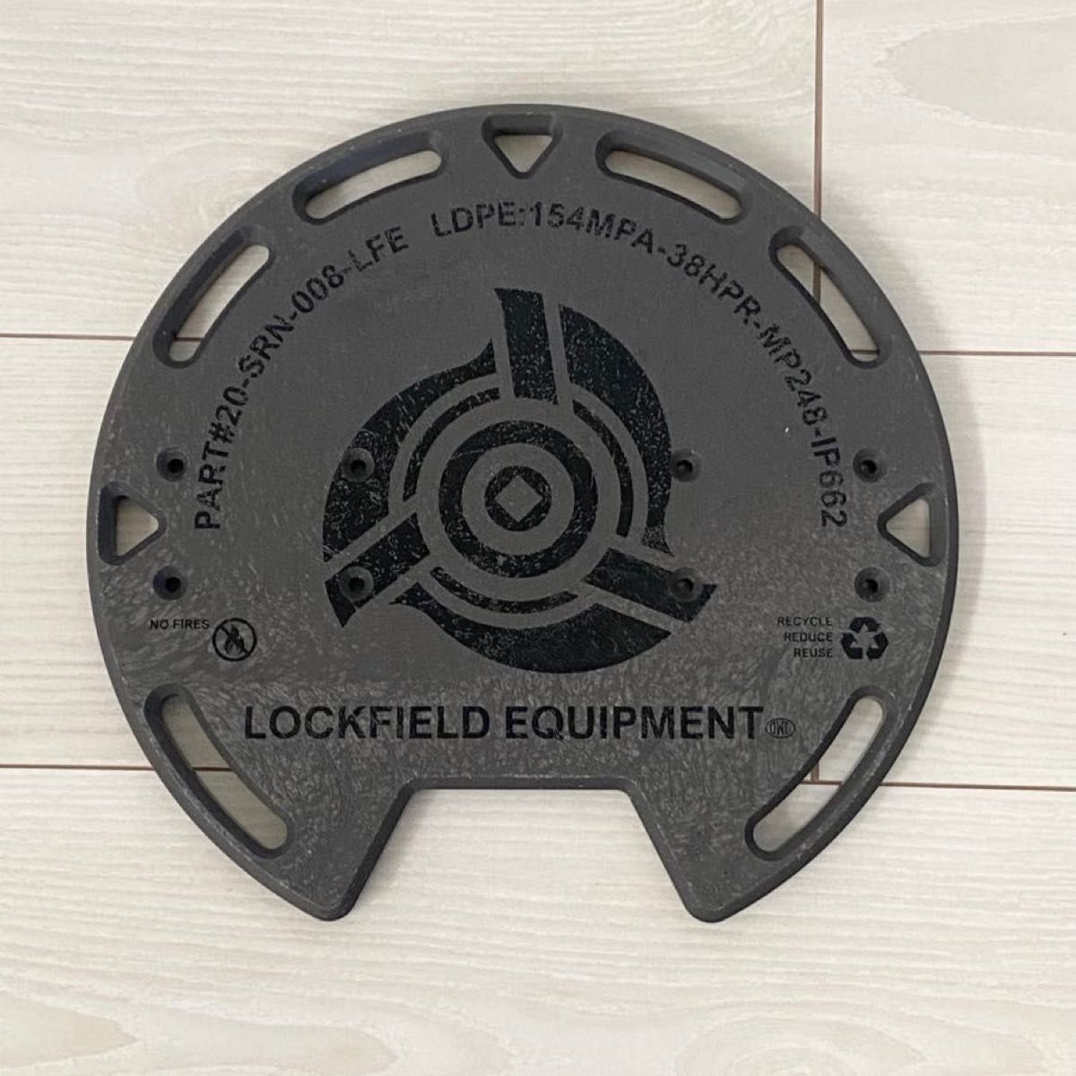 16000円激安正規 店 日本産 LOCKFIELD EQUIPMENT QC LFE チェア 2脚