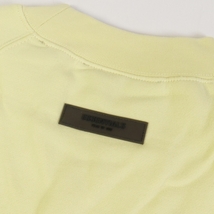 Fear of God フィアーオブゴッド ESSENTIALS CREWNECK CANARY クルーネックスウェット ベージュ Size 【L】 【新古品・未使用品】 20752157_画像3