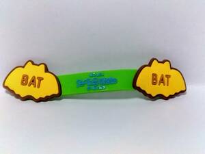 8★84)たべっ子どうぶつ　ラバーコードホルダー／ＢＡＴ〈アミューズメント景品〉