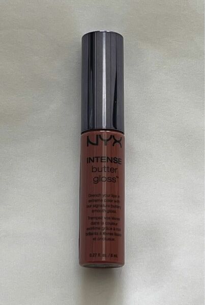 NYX。インテンスバターグロス。06チョコレートクレープ。新品未使用。