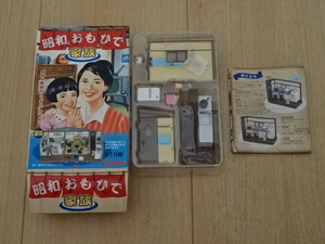 タカラ 昭和 おもひで 家族 夏編 朝の台所 みずいろ フィギュア ジオラマ TAKARA Showa Diorama Miniature figure Toy