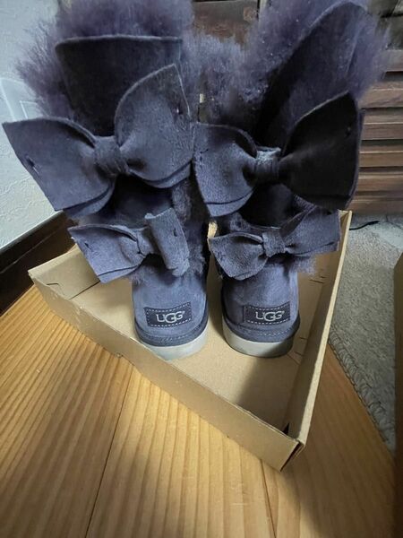 UGG 一度履き自宅保管　3枚目参照　箱あり限定値下げ