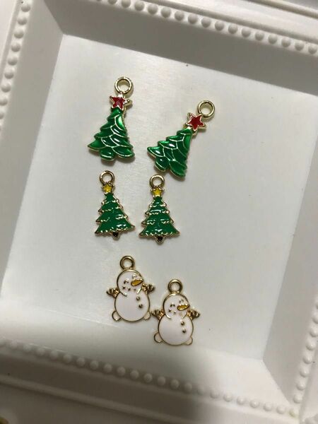 クリスマスチャーム　ハンドメイド　雪だるま　ツリー