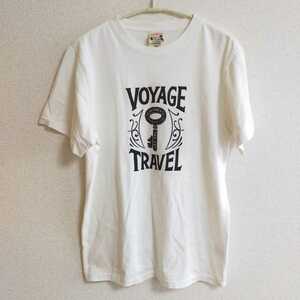 by GLAD HAND グラッドハンド VOYAGE TRAVEL 半袖Tシャツ プリント 丸首　ADVERTISING KEY - T-SHIRT S ホワイト(白)