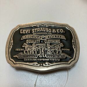 【美品】LEVI'S リーバイス ツーホースデザインバックル