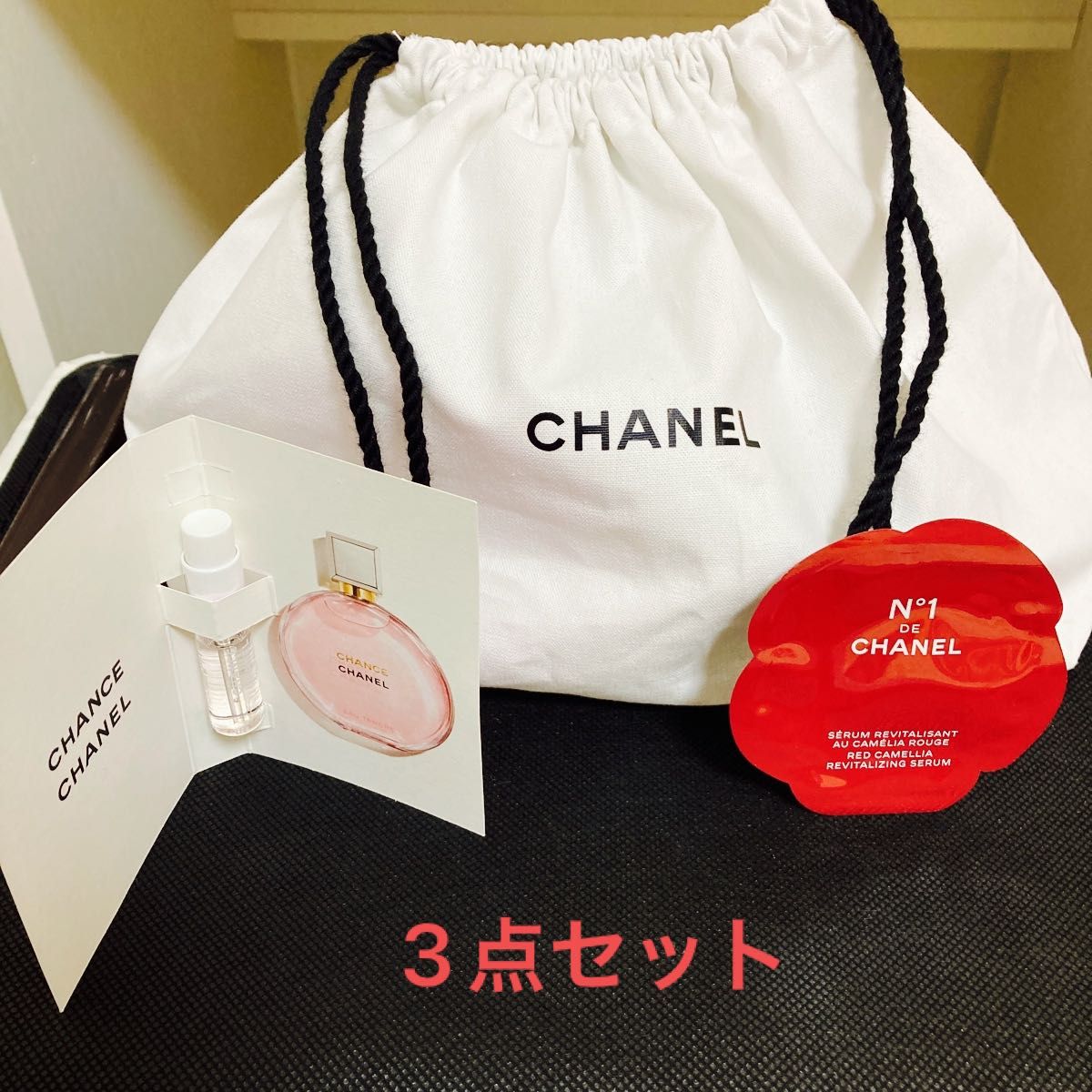PayPayフリマ|CHANEL シャネル 2022 ホリデー ノベルティ ツイード ポーチ