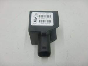 * Audi TT coupe 8N/A4 01 year 8NAUQ acceleration sensor yo- rate sensor 1J0907651A ( stock No:A34389) (7250) *