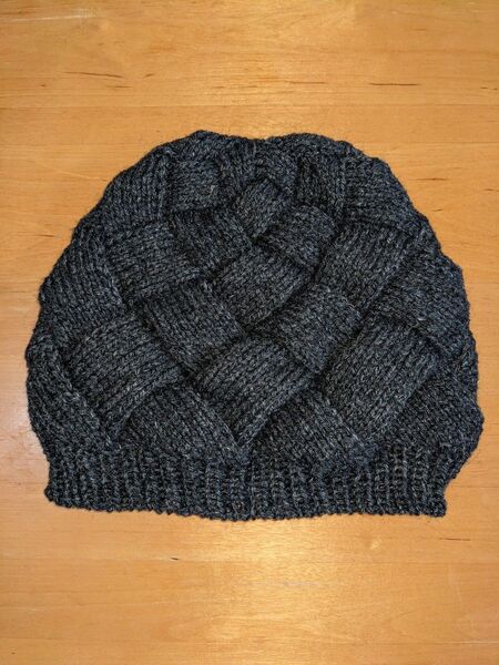 ハンドメイド ニット帽 バスケット(チャコールグレー)