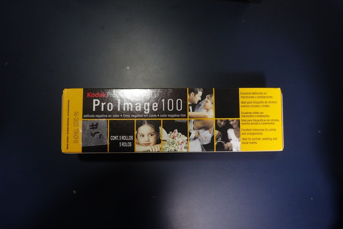 Kodak PORTRA400 135-36 5本パック 期限2024年9月 カメラ フィルム ...