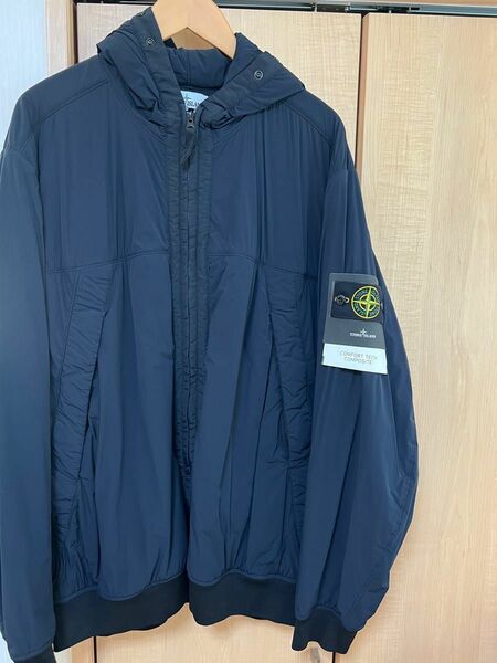 月末までで取り下げます　stoneisland-comfort-composite-hooded