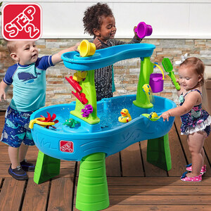  playing in water playground equipment toy rain shower water table 874600 STEP2 / delivery classification A