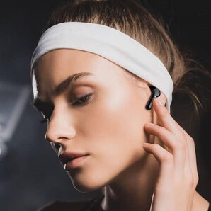 【Bluetooth イヤホン&LEDディスプレイ残量表示】ワイヤレスイヤホン ブルートゥース マイク内蔵 自動ペアリング 防水 高音質Siri対応