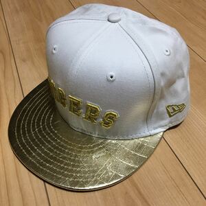 阪神タイガース★NEW ERA ニューエラ★59FIFTY★60.6㎝ 7 5/8★シャイニー ゴールド ホワイト★新品未使用★キャップ★帽子