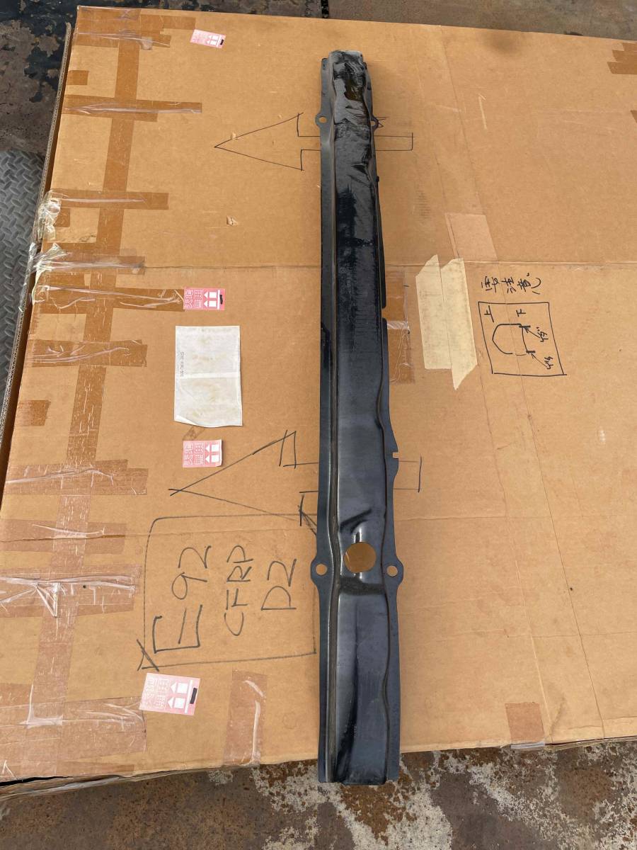 BMW☆E61用リアバンパーホースメント(バンパーキャリア)☆中古