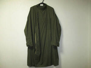 イギリス軍 Gown Nursing　ナーシング ガウン　 H.E. TEXTILES　LTD　　ビンテージ 　　サイズ　MEDIUM　　（３F １３　