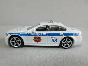 ★新品　日本未入荷　★ロシア警察　RUSSIA Police　パトカー　BMW　★MatchBox製　トミカサイズ
