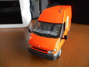 ★★1/43 Ford トランジット 2000 カステンワーゲン バン ミリンダ　ミニチャンプス Minichamps Transit Kastenwagen Mirinda★★